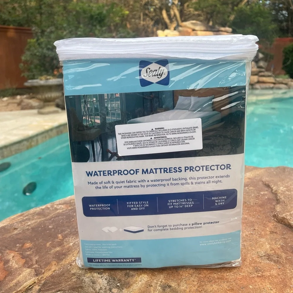 Sealy Waterproof Mattress Cover Twin NEW!